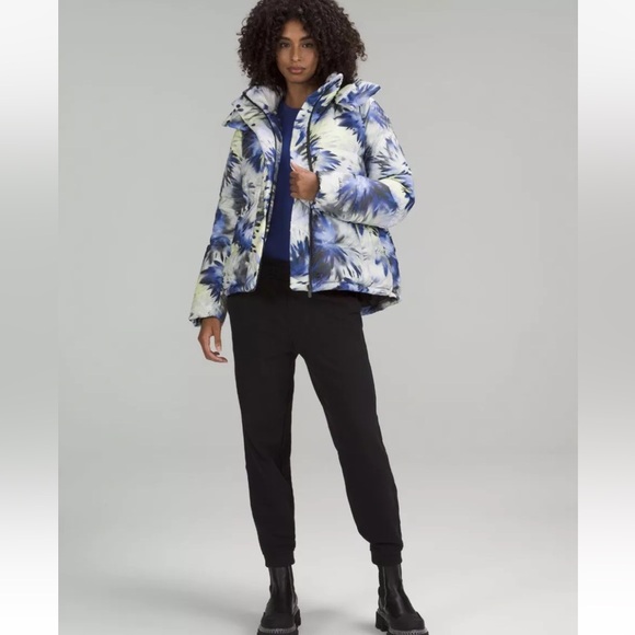 NWT Lululemon Wunder Puff Down Coat Jacket Multi Pucci Print Sz.Small - Picture 3 of 13